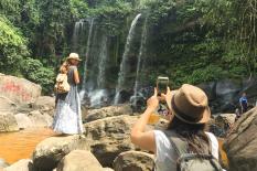 吳哥窟寺探險之旅 - 暹粒旅遊指南 - 柬埔寨出租車出租車 - kulen-waterfall-tour-photo(1).jpg